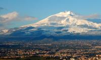 Вулкан Этна – где находится и как посмотреть на карте?